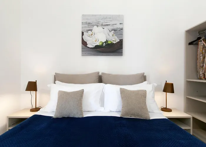 Konukevi Yourhome - Jolly Aranci 4*